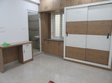 4) Li Id : 158 - Childrens Bedroom.JPG